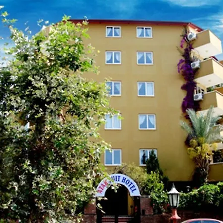 Hotel Atak